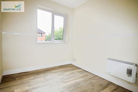 undefined, Hollies Court, Banbury OX16