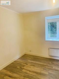undefined, Hollies Court, Banbury OX16