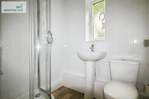 undefined, Hollies Court, Banbury OX16