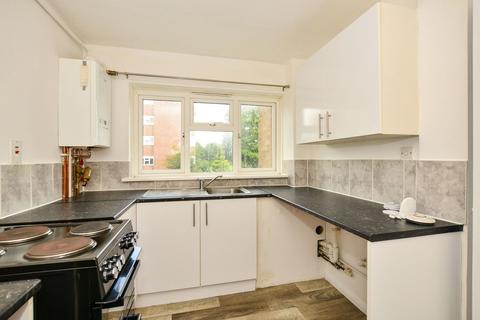 1 bedroom flat for sale, Cressfield, Ashford TN23