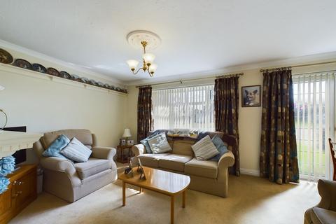 2 bedroom detached bungalow for sale, Bramley Grange Crescent, Bramley