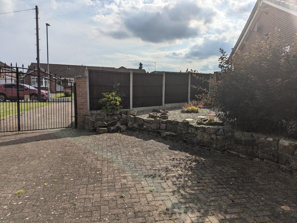 Garden 3