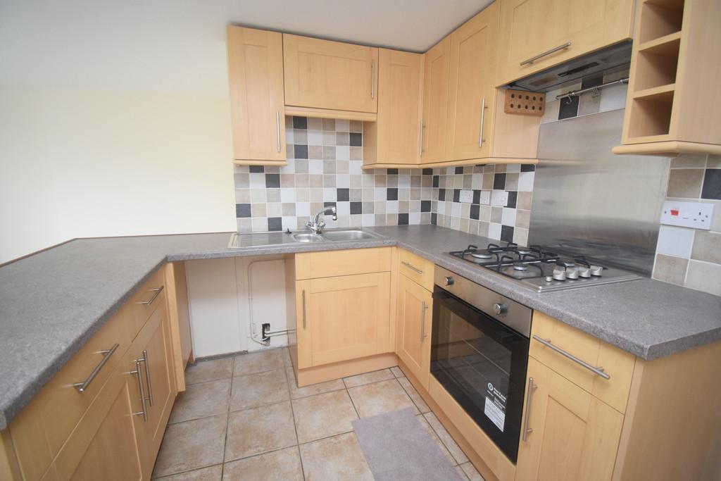 Kitchen (2)