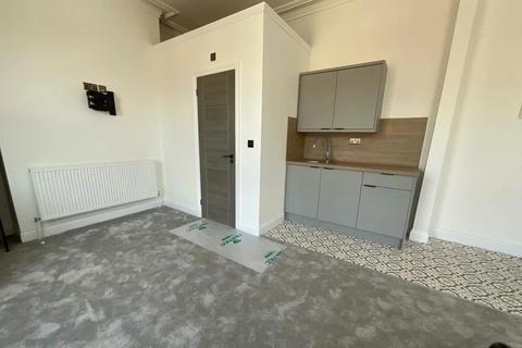 Studio to rent, Azalea Terrace North, Sunderland SR2