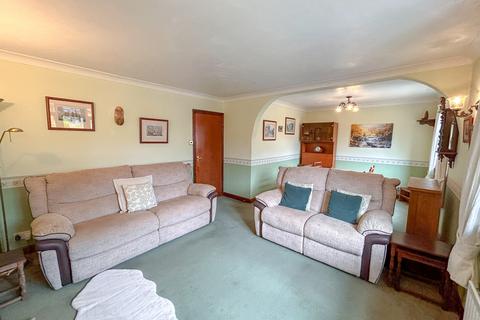 2 bedroom detached bungalow for sale, Wood Close, Telford, TF2 7LU