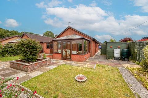 2 bedroom detached bungalow for sale, Wood Close, Telford, TF2 7LU