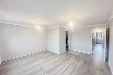 2 bedroom apartment for sale, High Street, London Colney, AL2