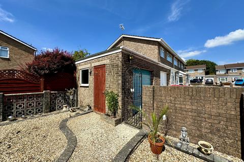 undefined, Cledwen Close, Barry