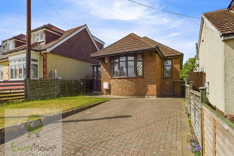 2 bedroom detached bungalow for sale, Lynors Avenue, Strood, Rochester, ME2 3NQ