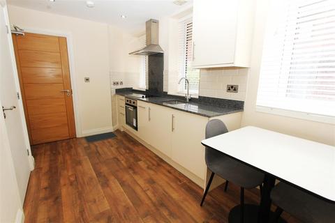 1 bedroom flat to rent, Brunswick Court, Leeds
