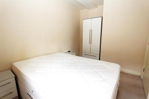 1 bedroom flat to rent, Brunswick Court, Leeds