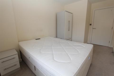 1 bedroom flat to rent, Brunswick Court, Leeds