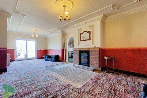 32 Lisbon Drive, Darwen, BB3 3JW