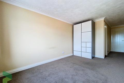32 Lisbon Drive, Darwen, BB3 3JW