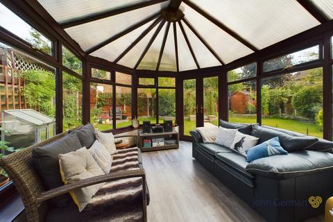 65 Ampleforth Drive, Stafford, ST17 4TE