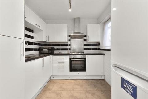 2 bedroom flat to rent, DEVONPORT, 23 SOUTHWICK STREET, London, W2