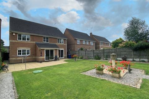 18 Lady Meadow Close, Denstone, Uttoxeter, ST14 5EY