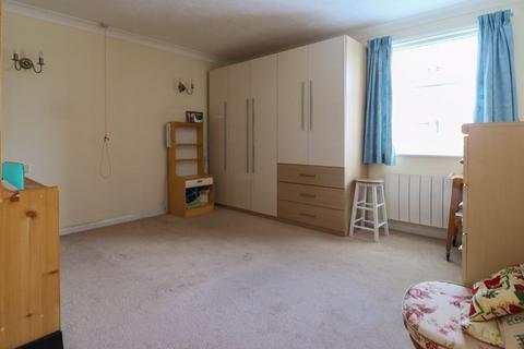 1 bedroom retirement property for sale, Station Road West, Canterbury CT2