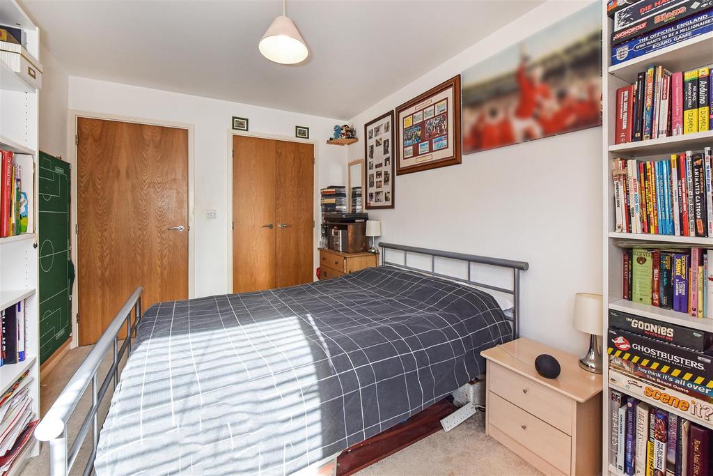 Bedroom to door.jpg