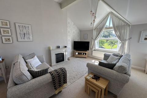 4 bedroom terraced house for sale, Felinheli, Gwynedd