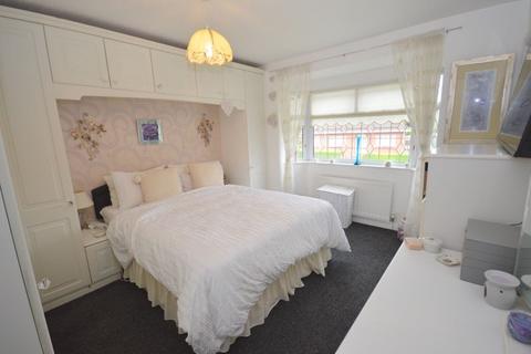 3a Balmoral Road, Widnes, WA8 9HE