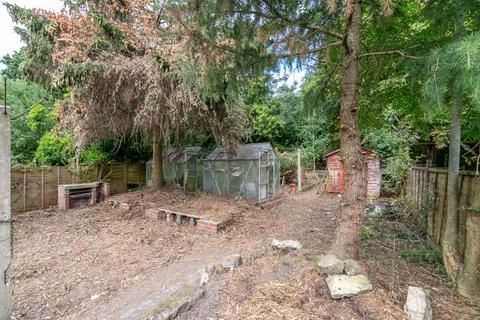 9 Barton Road, Chichester, PO19 3LJ