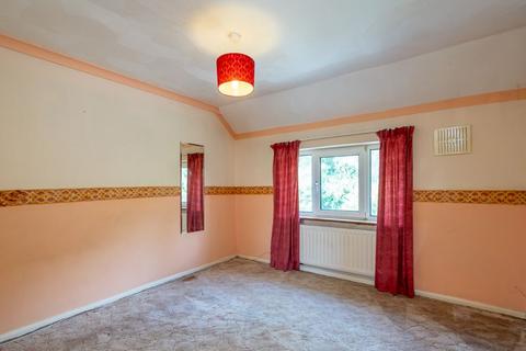 9 Barton Road, Chichester, PO19 3LJ