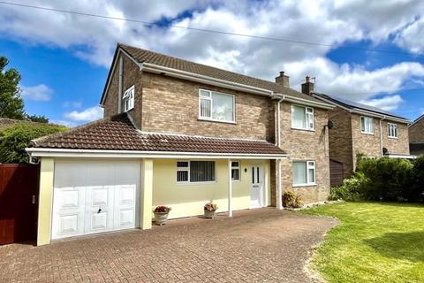 28 Cerdic Close, Chard, TA20 1NR