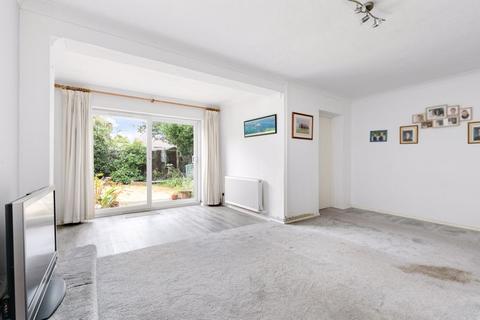 3 bedroom semi-detached house for sale, Havers Avenue, Hersham