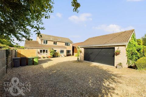 5 bedroom detached house for sale, Church Road, Swainsthorpe, Norwich