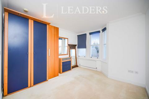 3 bedroom apartment to rent, Sackville Gardens, Hove