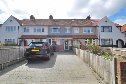 5 bedroom terraced house for sale, Mansfield Road, Chessington