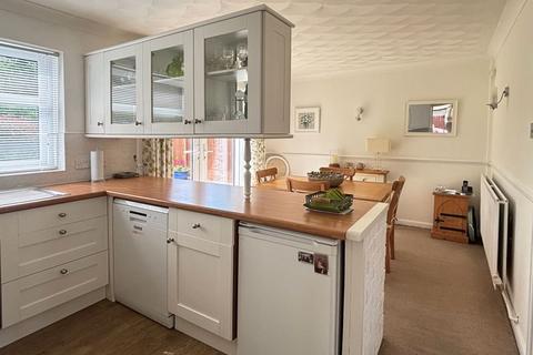 39 Bader Avenue, Churchdown, Gloucester, GL3 2JF