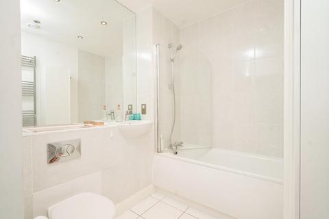 1 bedroom apartment to rent, Capworth Street , E10