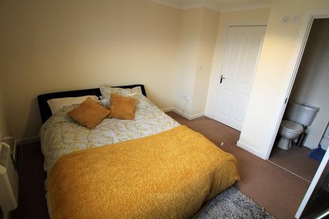 2 bedroom flat to rent, Ipswich, Suffolk, IP3