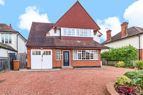 4 bedroom detached house for sale, Holloways Lane