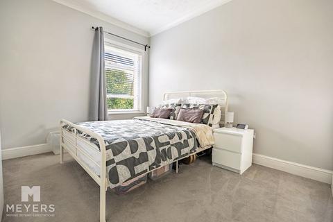 50 Avon Road, Bournemouth, BH8 8SE
