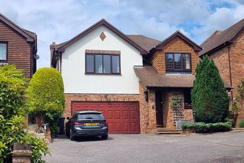 5 bedroom detached house for sale, Fairhaven, Chalfont St Peter