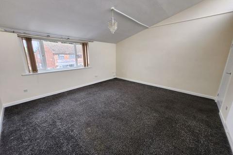 2 bedroom flat to rent, Enville Road, Kingswinford DY6