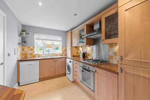 5 Winchester Mews, Worcester Park, KT4 8QL