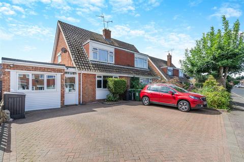 4 bedroom semi-detached house for sale, Fishers Road, Staplehurst, Tonbridge