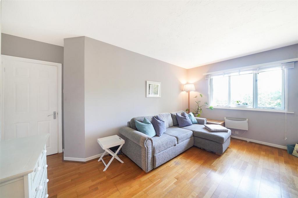 Flat 7, Hamilton Court - BC7 Eico Go Vo9a Lnc6d GH.jpg