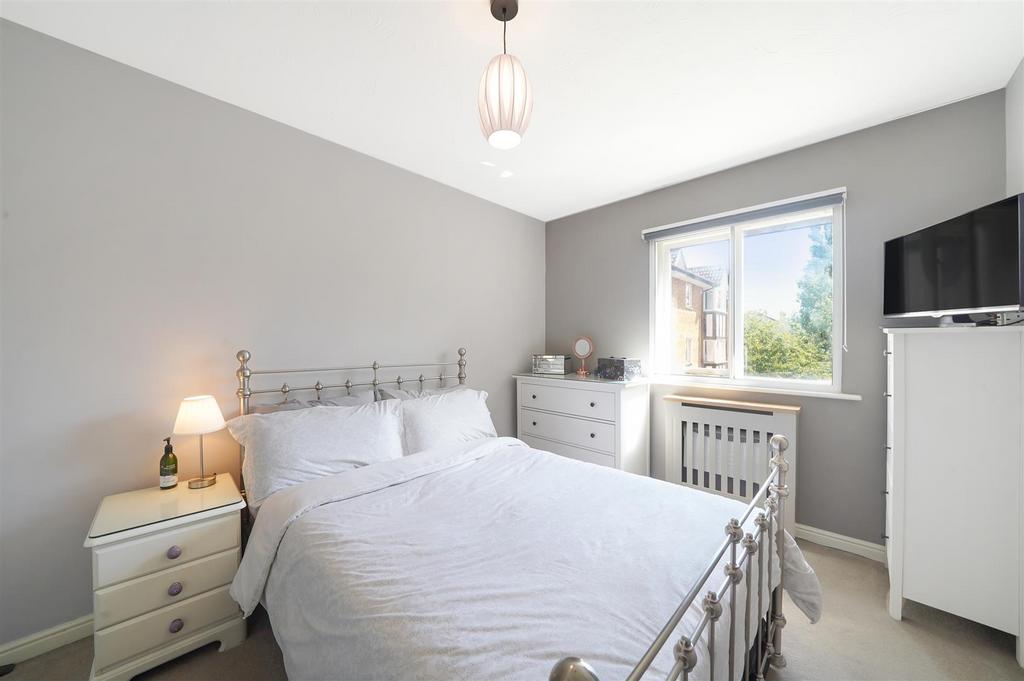 Flat 7, Hamilton Court - oqatq2 S5 CW0k5be Z4 R7 G.jpg