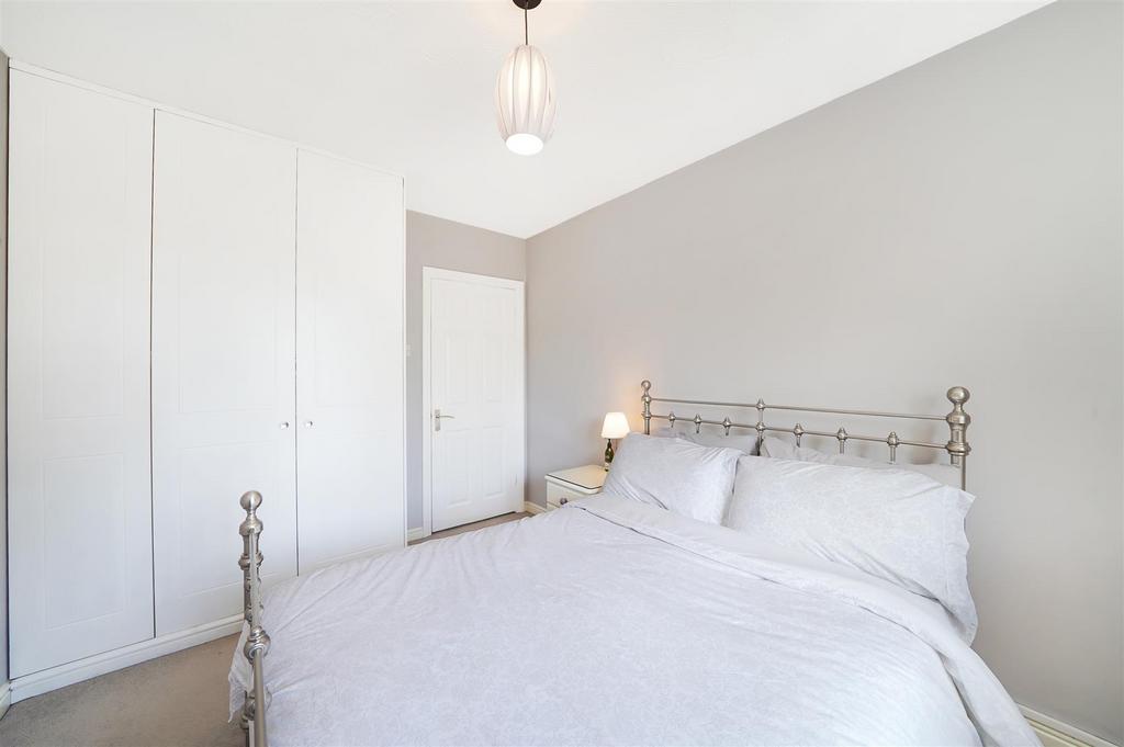 Flat 7, Hamilton Court - p56 JPfc J54wt Pyrsj Xm Q.jpg