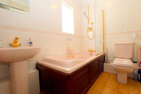 159 Grampian Way, Luton, LU3 3HS