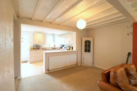 3 bedroom end of terrace house for sale, Moat Lane, Icknield, Luton, Bedfordshire, LU3 1UU