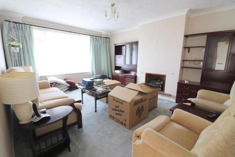 6 Kynance Close, Luton, LU2 9DN