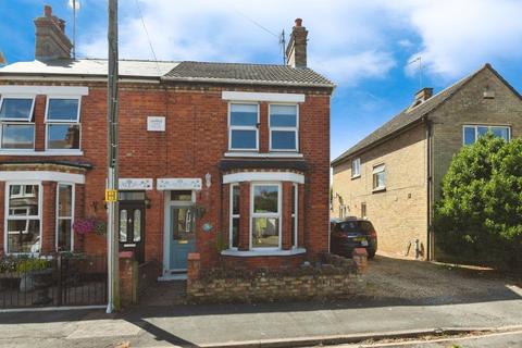 2 bedroom semi-detached house for sale, Colvile Road, Wisbech, Cambs, PE13 2ET