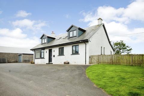 4 bedroom detached house to rent, Gunshill Farm, Stewarton, Kilmarnock, East Ayrshire, KA3