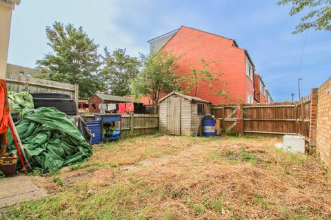 3 bedroom end of terrace house for sale, Beckford Road, Croydon, CR0